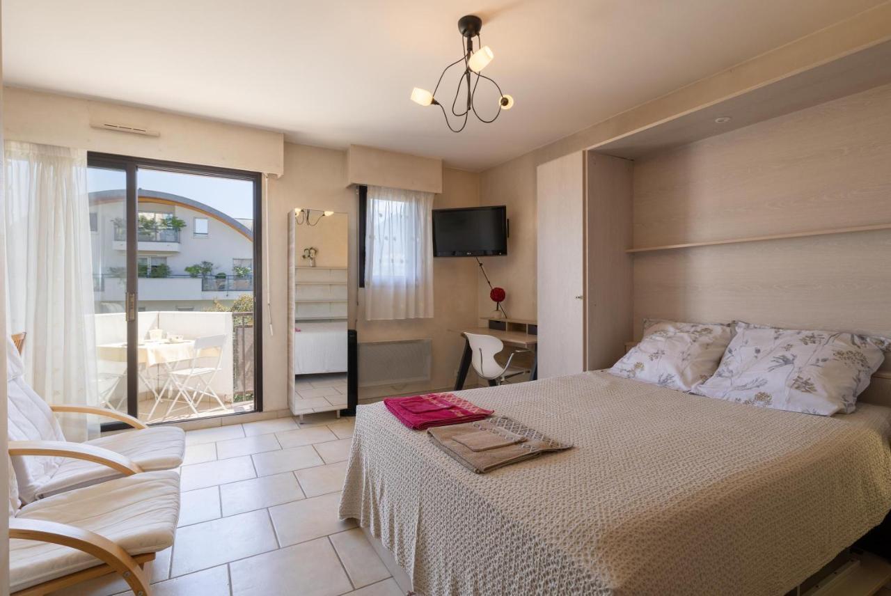Appartement Proche Lac Et Commerces آنسي المظهر الخارجي الصورة