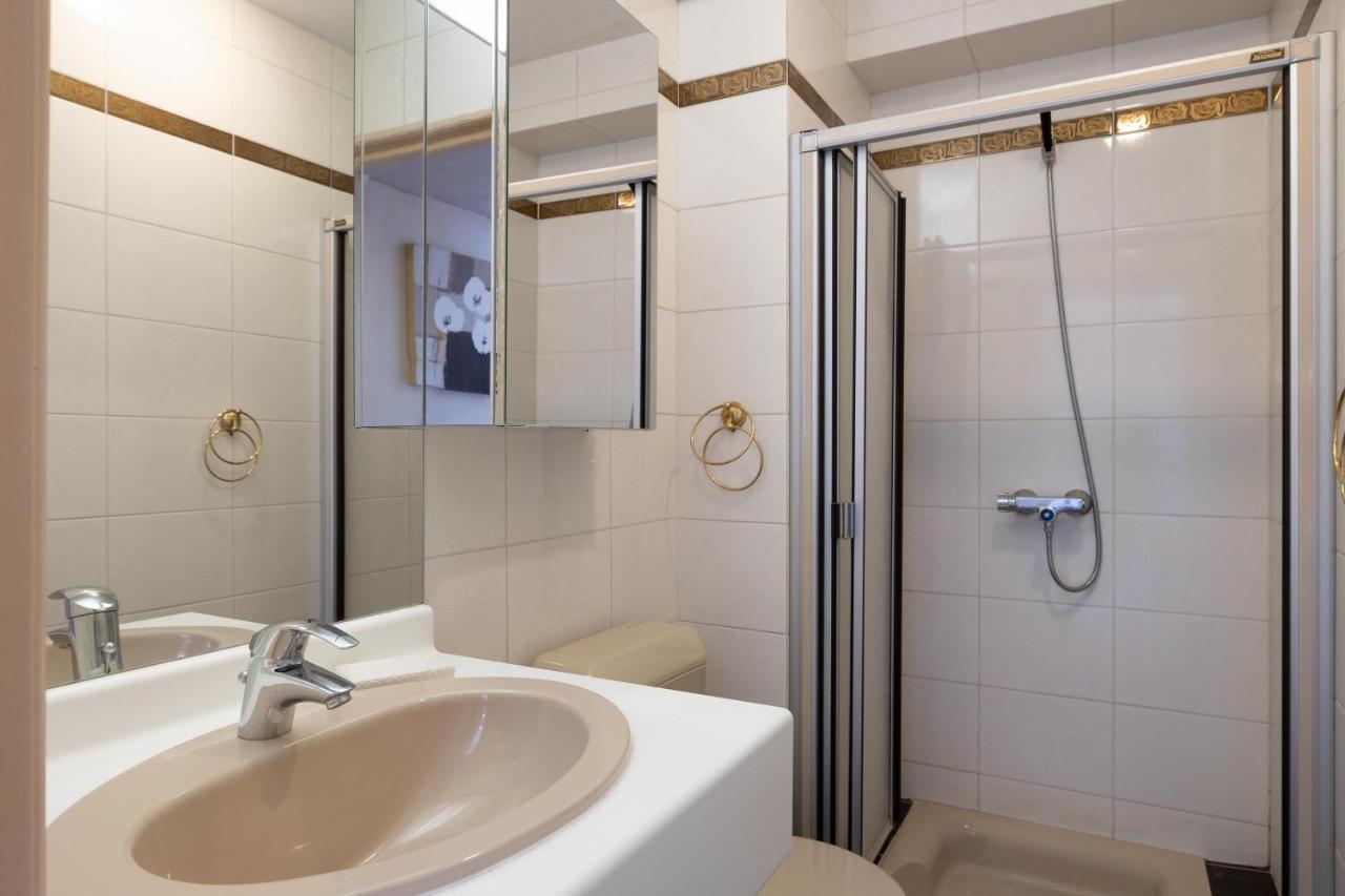 Appartement Proche Lac Et Commerces آنسي المظهر الخارجي الصورة